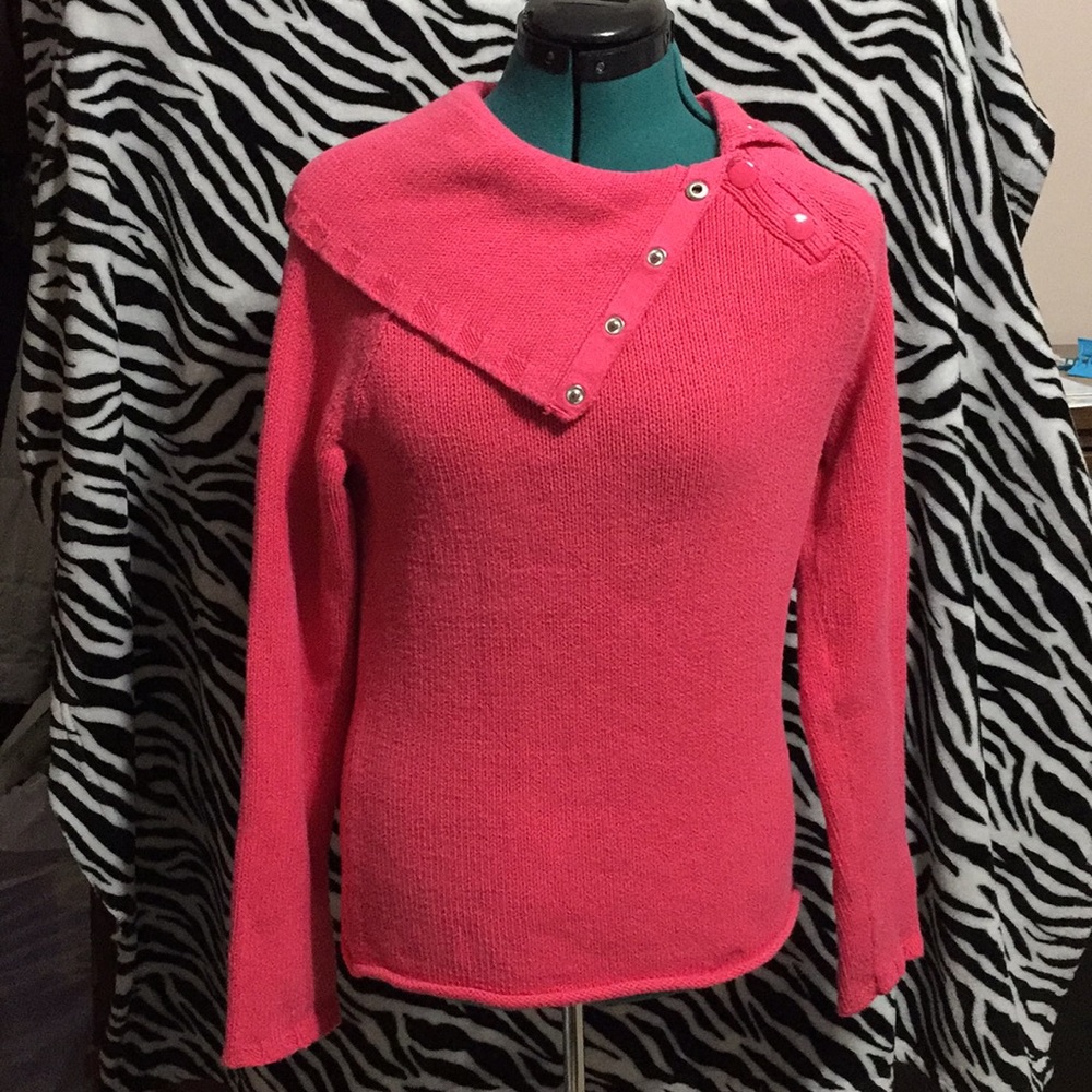 GAP.......88% Cotton. GAP sweater